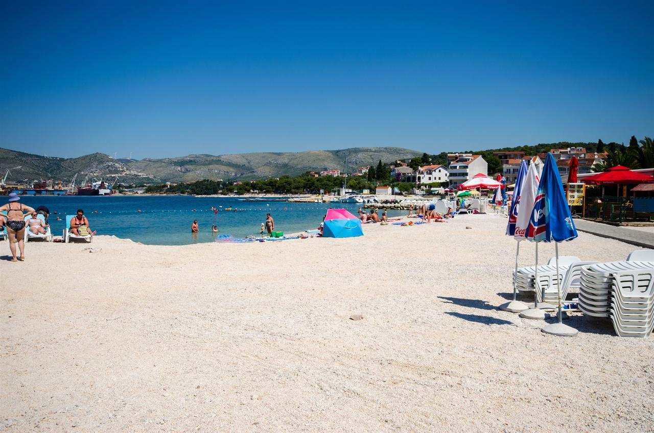 Apartments Maja Trogir Bagian luar foto